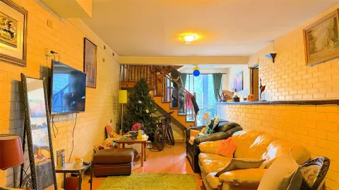 Foto 2 de 60